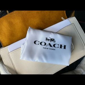 Coach Tabby 26 Leather Shoulder Bag